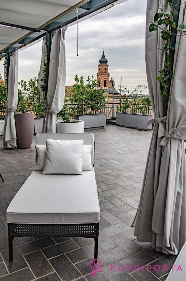 Vivi Parma Dall Alto Apartment Luaran gambar